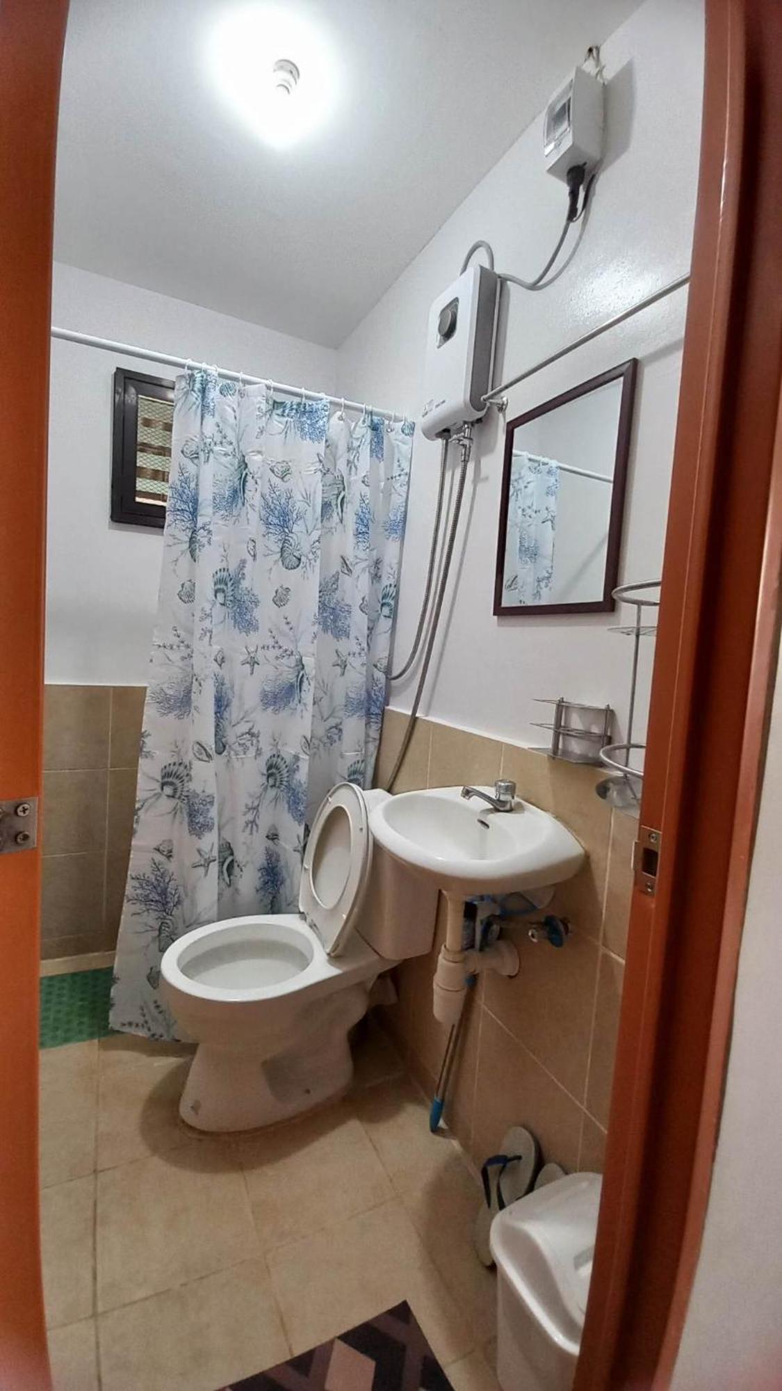 2 Bedroom House At Deca Homes Talomo Davao Stadt Exterior foto